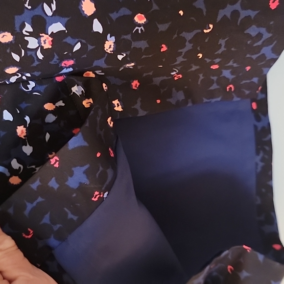 EUC TALBOTS Floral Dress SZ 8P Light Colors And Shades Of Blue - Picture 3 of 11